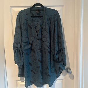 Harry Potter by Torrid Printed Roll-Tab V-Neck Blouse